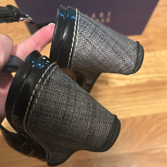 Stuart Weitzman Black Patent Capexcise Wedge in 7 - Picture 4 of 7